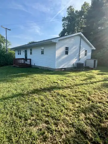 758 River Road, Waverly, OH 45690