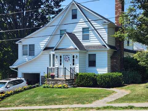 110 Madison Ter, Cobleskill, NY 12043