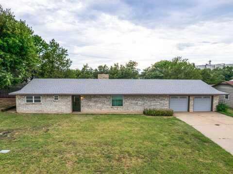211 North Newman, Shattuck, OK 73858