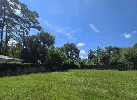 890 SW Poplar Ln, Lake City, FL 32025