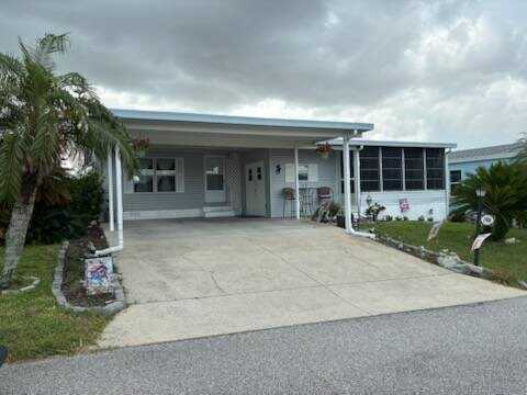 1701 W Commerce Ave, Haines City, FL 33844