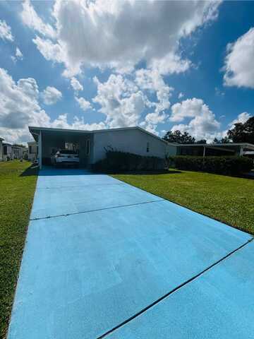 3206 Sunset Oaks Drive, Plant City, FL 33563