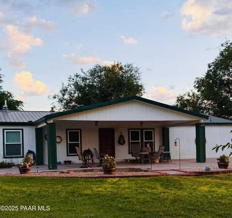 1850 W Kings Court, Paulden, AZ 86334