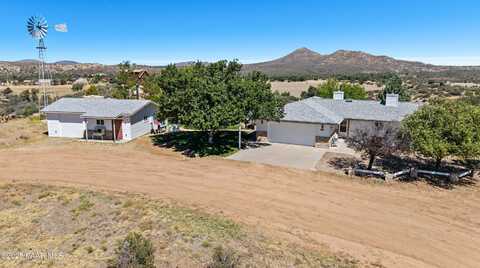11800 W Faded Whistle Road, Skull Valley, AZ 86338