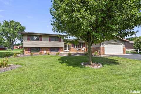 11910 Bubbling Well Road, Glenarm, IL 62536
