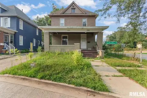 1301 W PARKSIDE Drive, Peoria, IL 61606