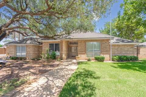 5006 Briarpath Dr, Midland, TX 79707