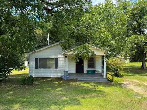 536 Stringer Weeks Road, Smiths Station, AL 36877