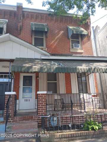 1911 W 4th Street, Chester, PA 19013