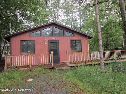 5211 Sundew Terrace, Tobyhanna, PA 18466