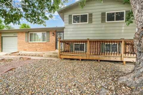 1925 Mineola Street, Colorado Springs, CO 80915
