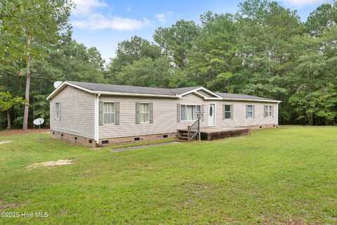 111 Willow Pond Drive, Hamlet, NC 28345