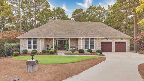 3 Riverside Court, Pinehurst, NC 28374