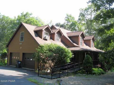 1007 Sierra Court, Hawley, PA 18428