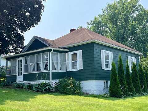 212 S Washington, ELIZABETH, IL 61028