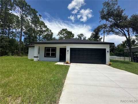 8451 W Saxon Way, Citrus Springs, FL 34434