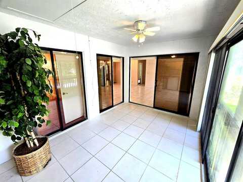 4049 N Carambola Cir, Pompano Beach, FL 33066