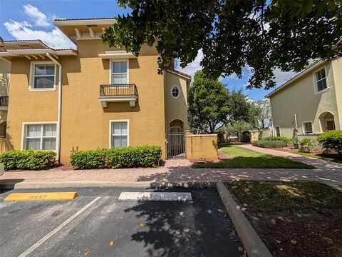 2851 W Prospect Rd, Tamarac, FL 33309