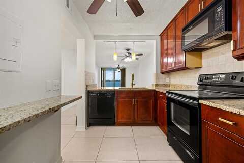 110 Lake Emerald Dr, Oakland Park, FL 33309