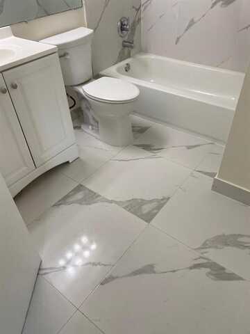 19114 Glenmoor Dr, West Palm Beach, FL 33409