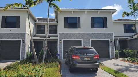190 SE 5th Ct, Deerfield Beach, FL 33441