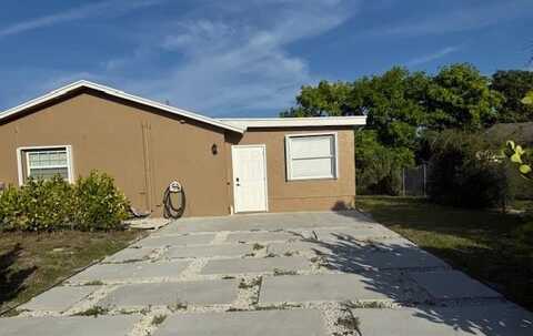225 Laken Dr, West Palm Beach, FL 33409