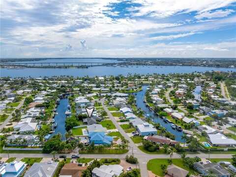 1449 SW Albatross Way, Palm City, FL 34990