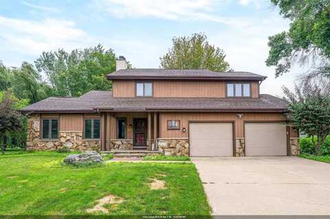 865 PORTSIDE Court, OSHKOSH, WI 54901