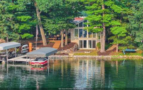 N2475 E MINER Drive, WAUPACA, WI 54981