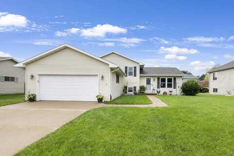 3821 PURPLE CREST Drive, OSHKOSH, WI 54901