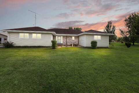 W6984 FOX Drive, FOND DU LAC, WI 54937