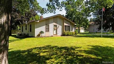 971 Tierney, Highland, MI 48356