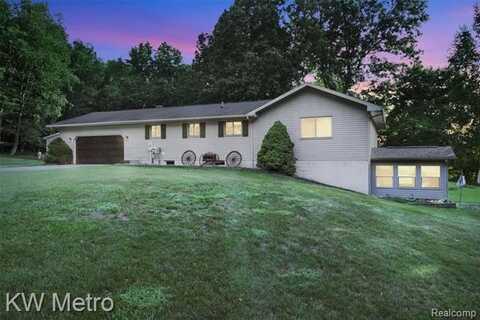 355 Dockham Road, Columbiaville, MI 48421