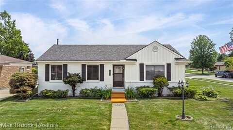 16314 Glenfield Drive, Macomb, MI 48044