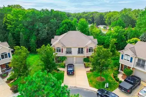 50580 Beechwood Court, Plymouth, MI 48170