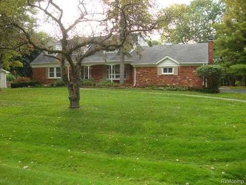 5659 KINGSMILL, Bloomfield Hills, MI 48301