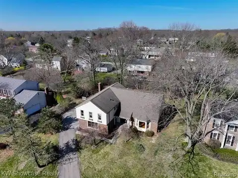 4238 STILL MEADOW Lane, West Bloomfield, MI 48323
