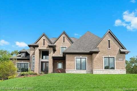 32534 Sanctuary Court, Farmington Hills, MI 48336