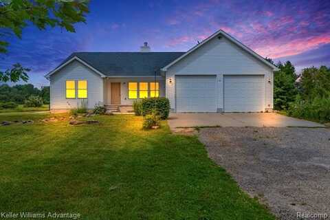 379 N Lakeshore Road, Port Sanilac, MI 48469