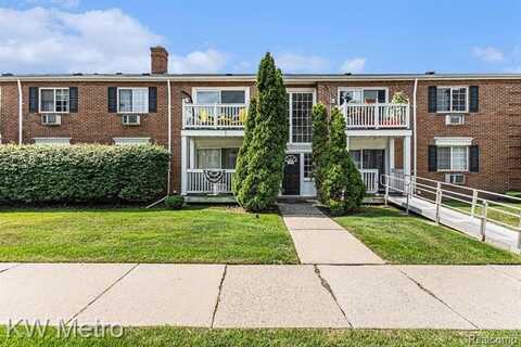 2400 Parmenter Boulevard, Royal Oak, MI 48073