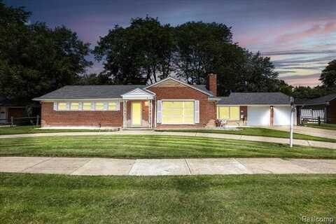 20601 Erben Street, Saint Clair Shores, MI 48081