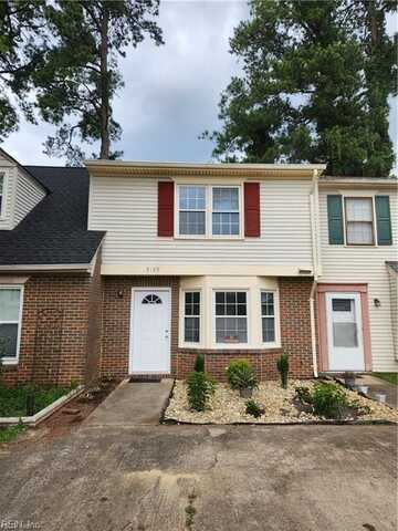 5128 Castle Way, Portsmouth, VA 23703