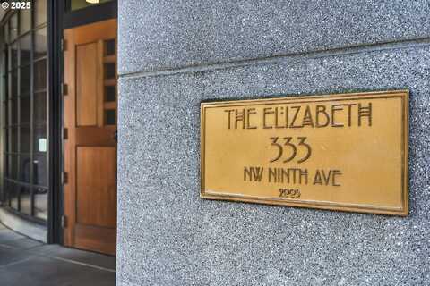 333 NW 9TH AVE, Portland, OR 97209
