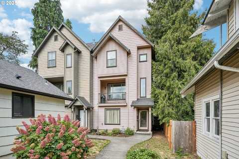 6533 N MARYLAND AVE, Portland, OR 97217