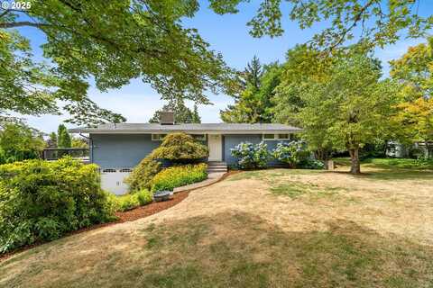 10421 SW 63RD DR, Portland, OR 97219