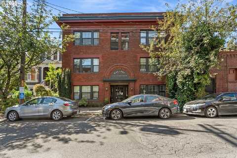 2076 NW JOHNSON ST, Portland, OR 97209