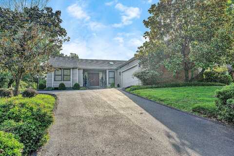 1930 McVitty RD, Salem, VA 24153