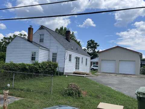 2105 MOUNTAIN AVE, Salem, VA 24153