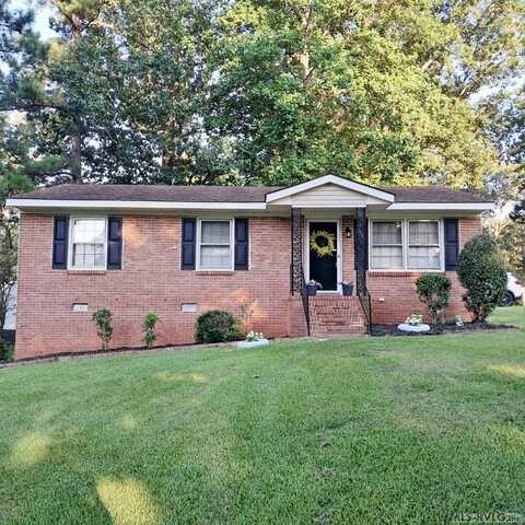 101 Martin Circle, Roanoke Rapids, NC 27870