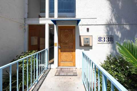 8338 Regents Rd. unit: 1S, San Diego, CA 92122